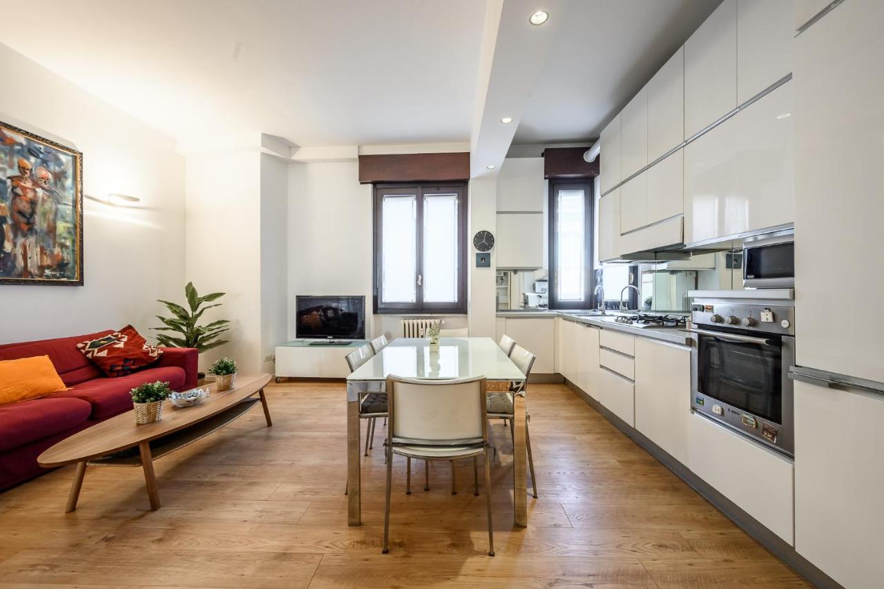 The Lantern Flat - Darsena Area Apartman Milánó Kültér fotó