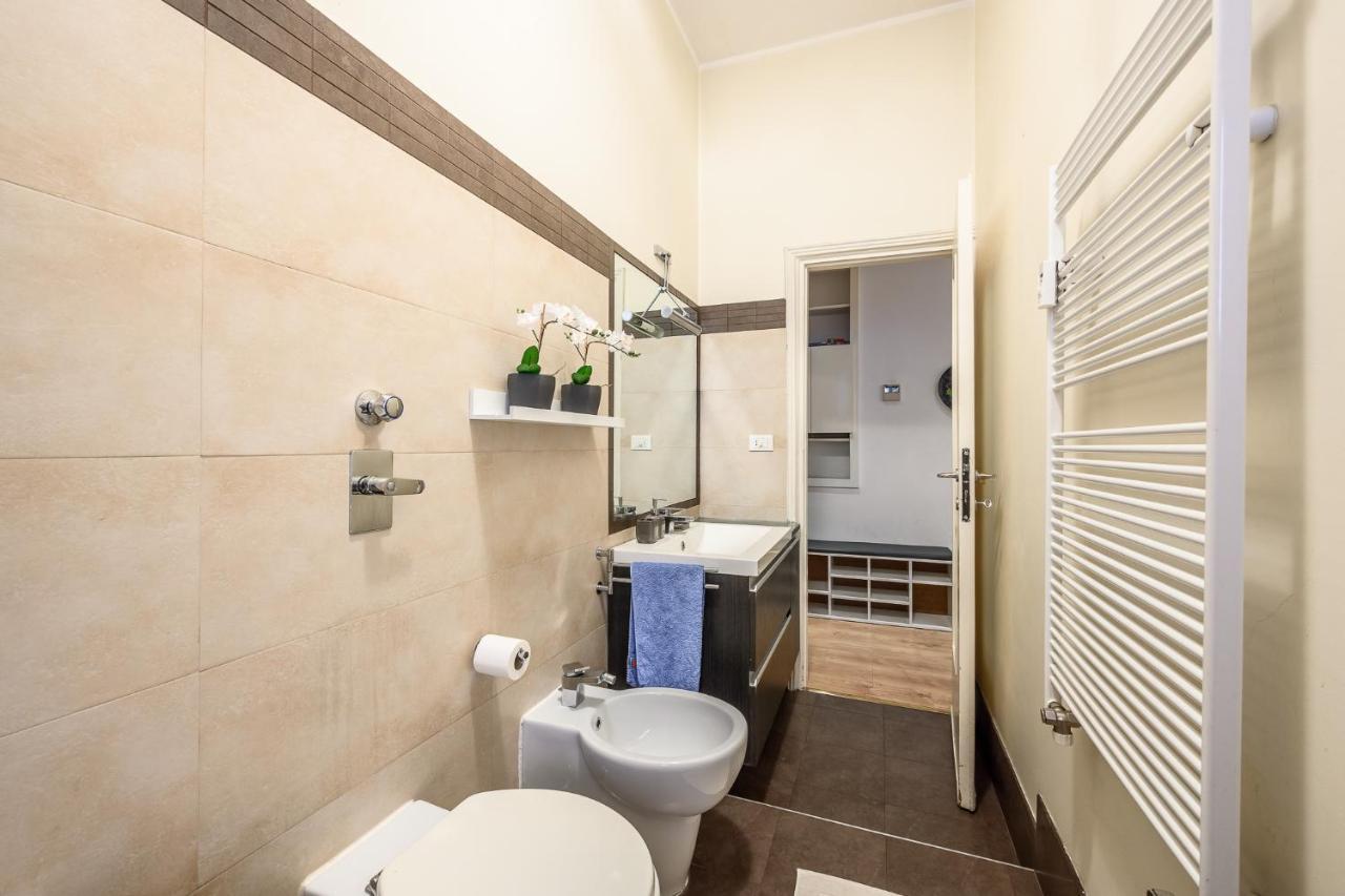 The Lantern Flat - Darsena Area Apartman Milánó Kültér fotó