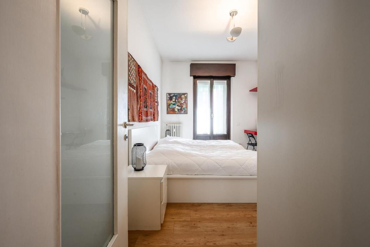 The Lantern Flat - Darsena Area Apartman Milánó Kültér fotó