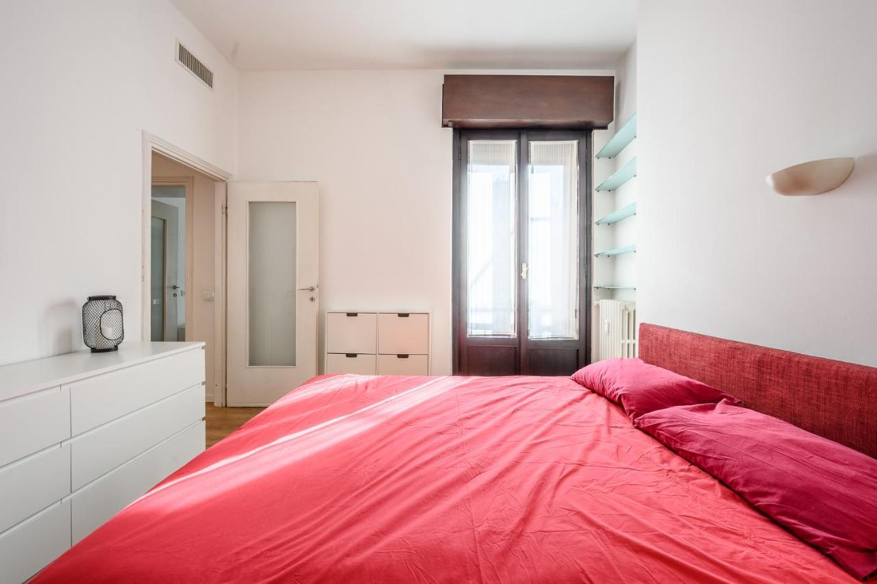 The Lantern Flat - Darsena Area Apartman Milánó Kültér fotó